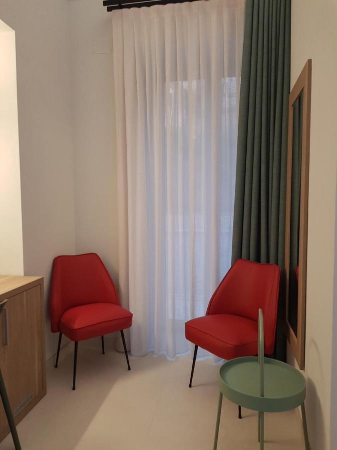 Dimora Del Cuore Guest House In Centro فيستَ المظهر الخارجي الصورة